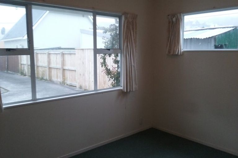 Photo of property in 1/7 Ribble Street, Island Bay, Wellington, 6023