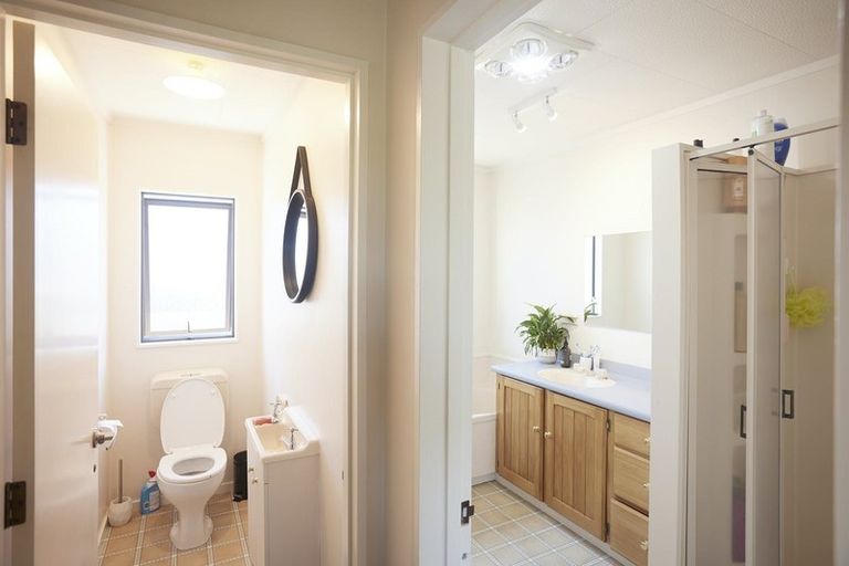 Photo of property in 68 Tarahua Road, Welbourn, New Plymouth, 4310