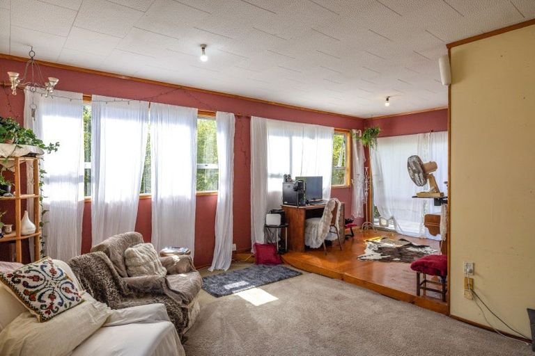 Photo of property in 18 Manuka Road, Oneroa, Waiheke Island, 1081