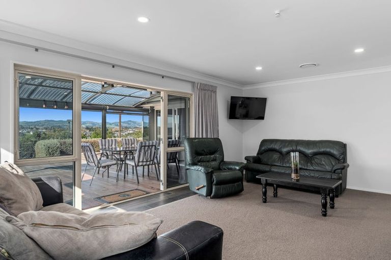 Photo of property in 549 Cambridge Road, Tauriko, Tauranga, 3110