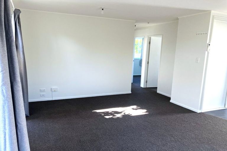 Photo of property in 15 Parker Crescent, Otara, Auckland, 2023