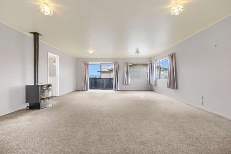 Photo of property in 1 Mansfield Road, Owhata, Rotorua, 3010