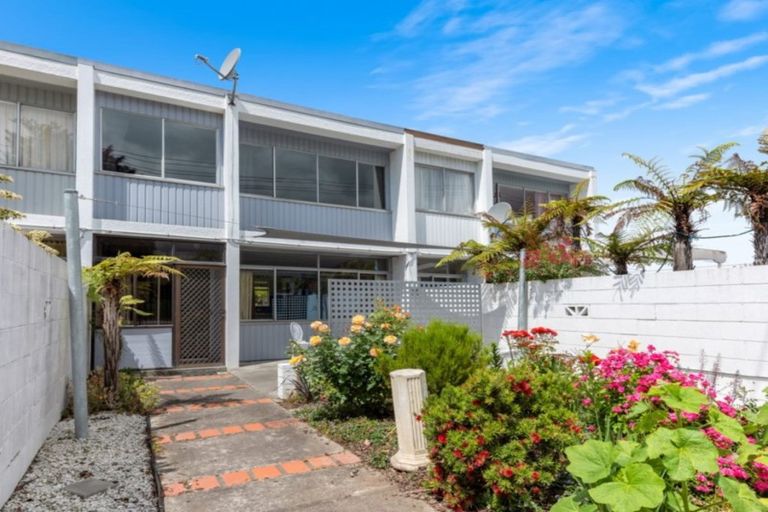 Photo of property in 1 Weld Street, Blenheim, 7201