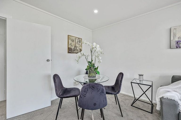 Photo of property in 5/2 Browns Road, Manurewa, Auckland, 2102