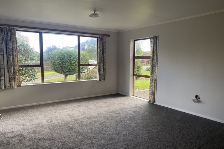 Photo of property in 23 Knights Grove, Otaki, 5512