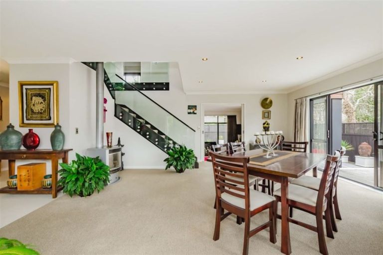 Photo of property in 1b Arawa Street, Raumati Beach, Paraparaumu, 5032