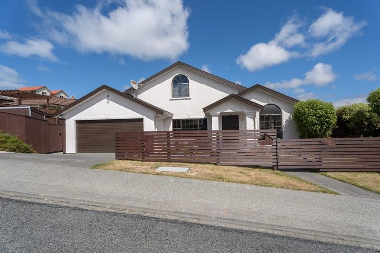 Photo of property in 15 Kentwood Drive, Woodridge, Wellington, 6037