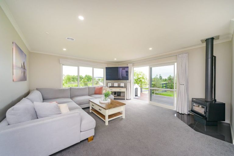 Photo of property in 12 Wapiti Avenue, Feilding, 4775