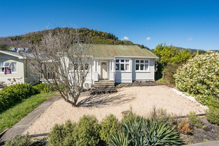 Photo of property in 175 Waimea Road, Nelson South, Nelson, 7010