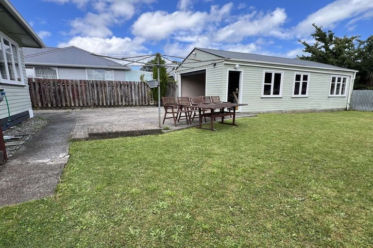 Photo of property in 137 Wise Street, Wainuiomata, Lower Hutt, 5014