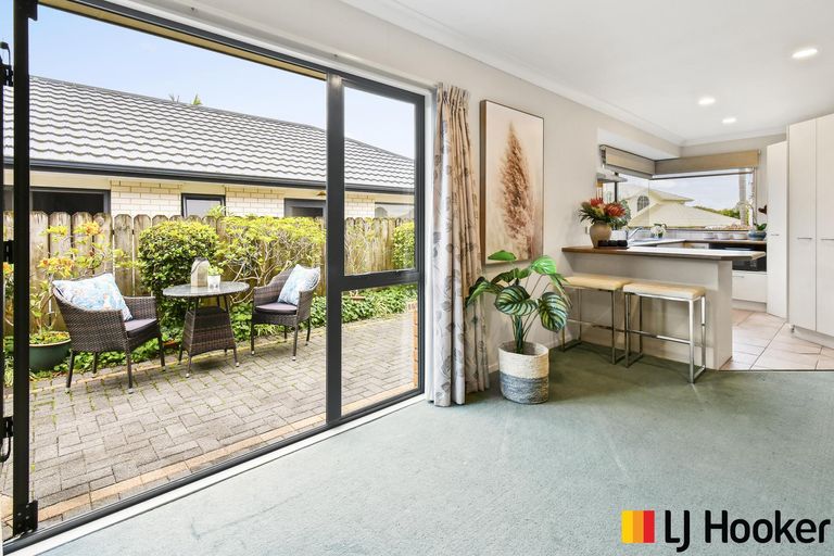 Photo of property in 2a Dan Bryant Place, Pukekohe, 2120