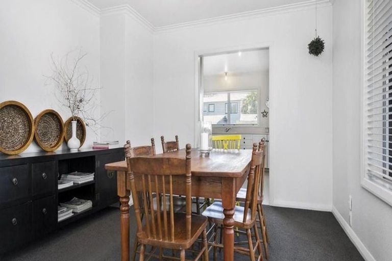 Photo of property in 162 Victoria Street, Cambridge, 3434