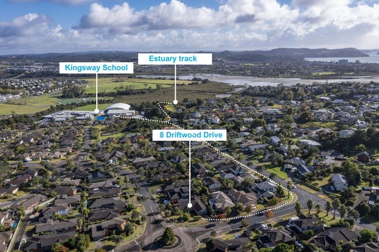 Photo of property in 8 Driftwood Drive, Red Beach, 0932