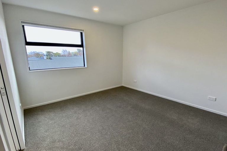 Photo of property in 2/16 Smith Street, Woolston, Christchurch, 8062