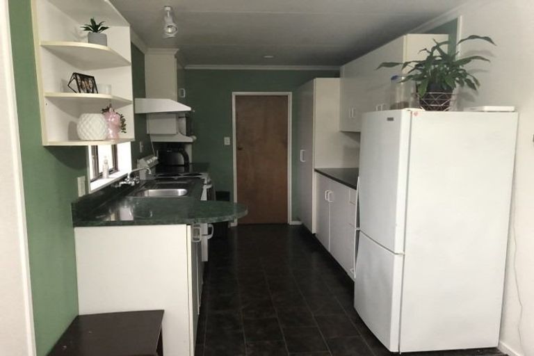 Photo of property in 40a Pencarrow Street, Highbury, Palmerston North, 4412