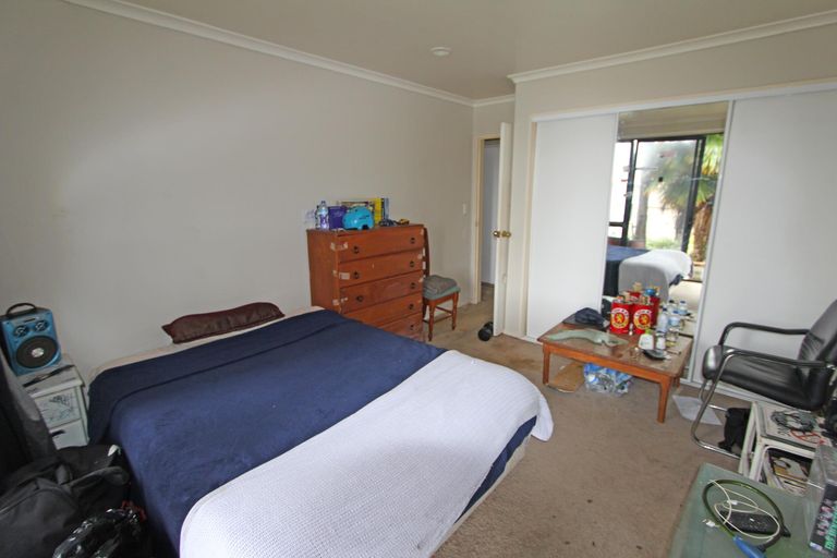 Photo of property in 5 Maraetai Place, Port Waikato, 2695