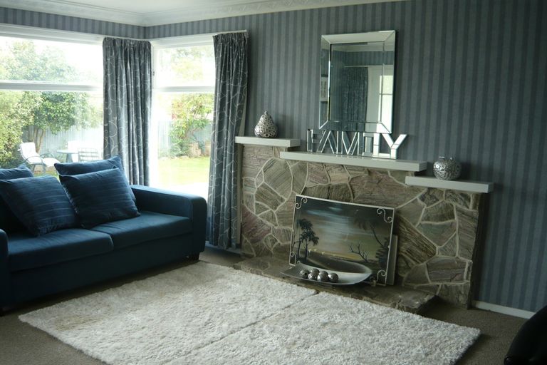 Photo of property in 42 Parsonage Road, Waimate, 7924