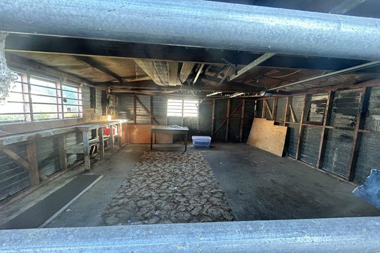 Photo of property in 16 Gimblett Street, Waikiwi, Invercargill, 9810