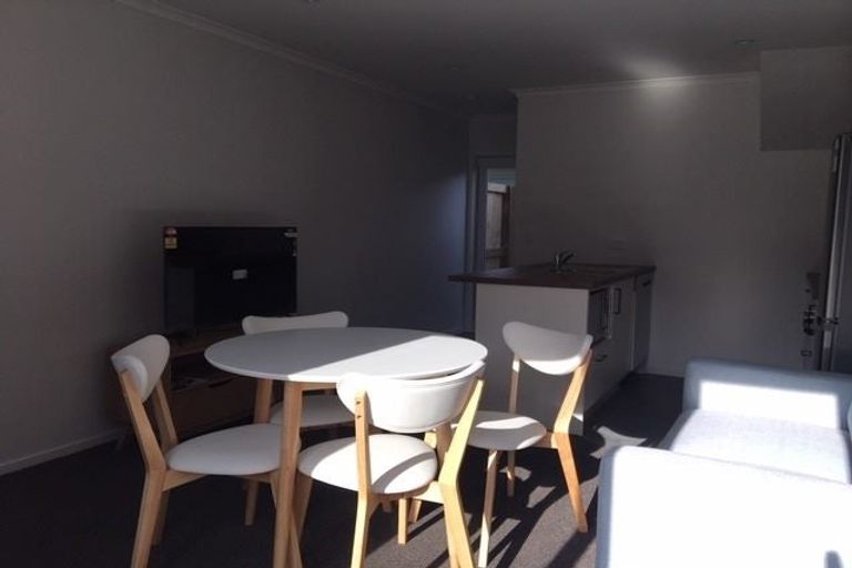 Photo of property in 8/10 Burrows Place, Frankton, Hamilton, 3204