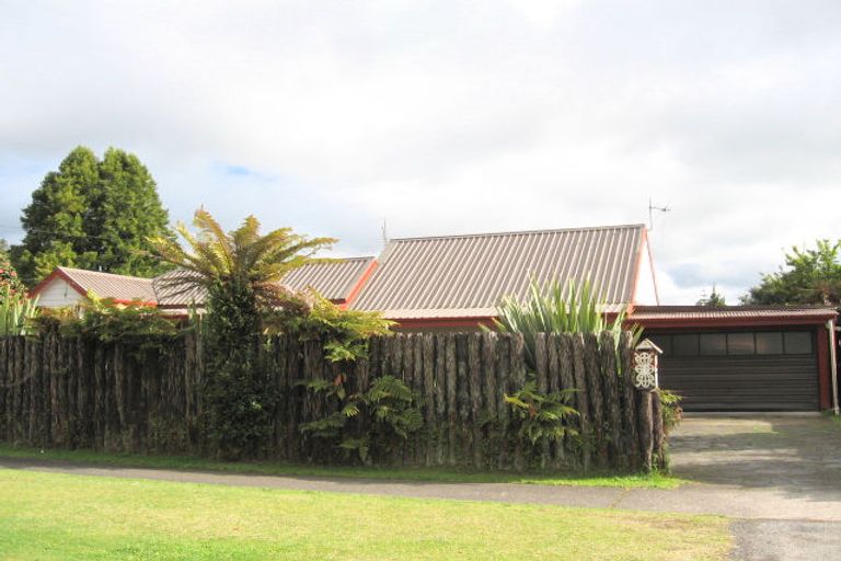 Photo of property in 4 Froude Street, Whakarewarewa, Rotorua, 3010