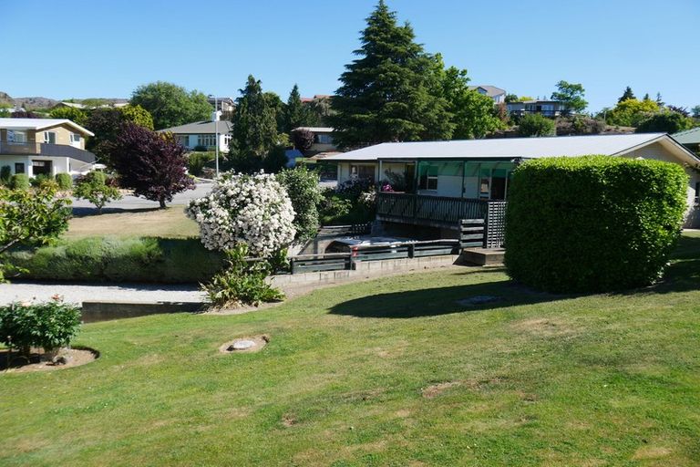 Photo of property in 8 Old Bridge Road, Bridge Hill, Alexandra, 9320