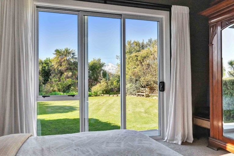 Photo of property in 7091 South Road, Warea, New Plymouth, 4381