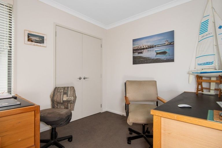 Photo of property in 7 Haden Place, Omokoroa, 3114