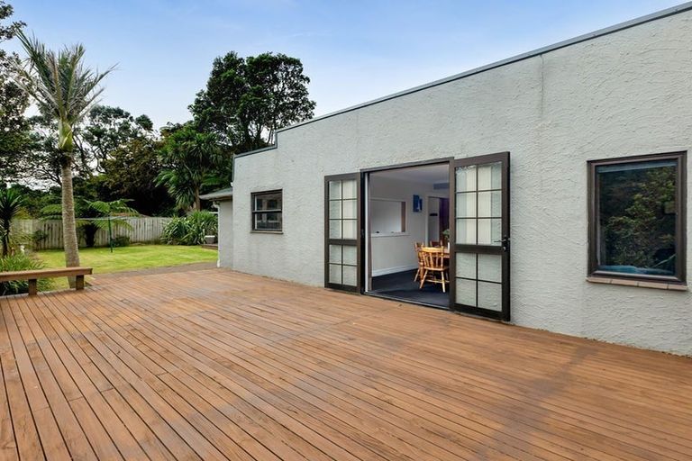 Photo of property in 20 Parris Street, Moturoa, New Plymouth, 4310