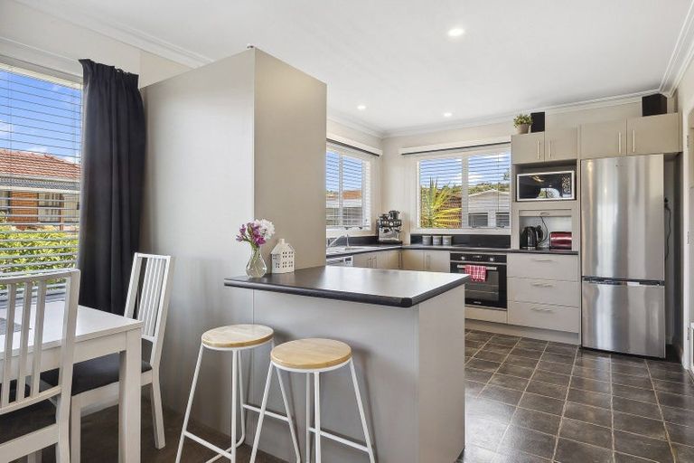 Photo of property in 98 Main Road, Fairfield, Dunedin, 9018