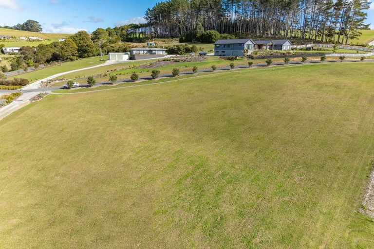 Photo of property in 5 Vidar Way, Coopers Beach, 0420