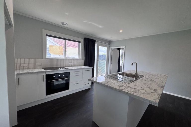 Photo of property in 32 Thames Street, Roslyn, Palmerston North, 4414