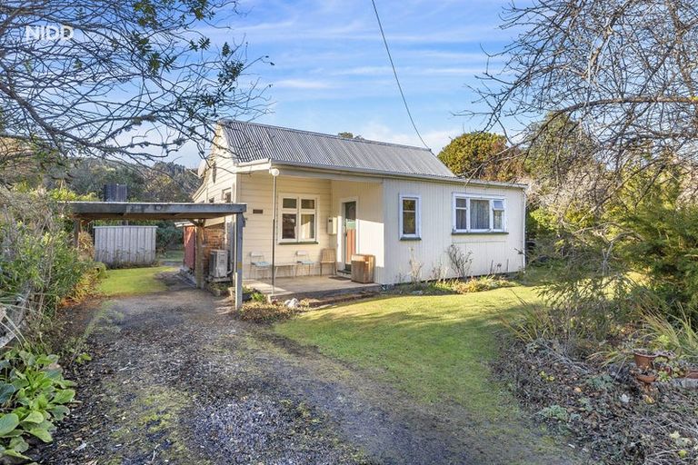 Photo of property in 23 Foyle Street, Waitati, 9085