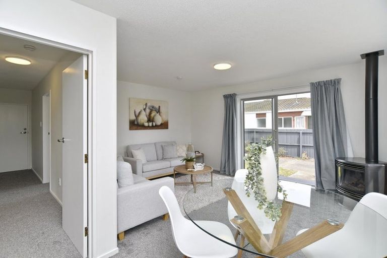 Photo of property in 1/16 Kawau Crescent, Bromley, Christchurch, 8062