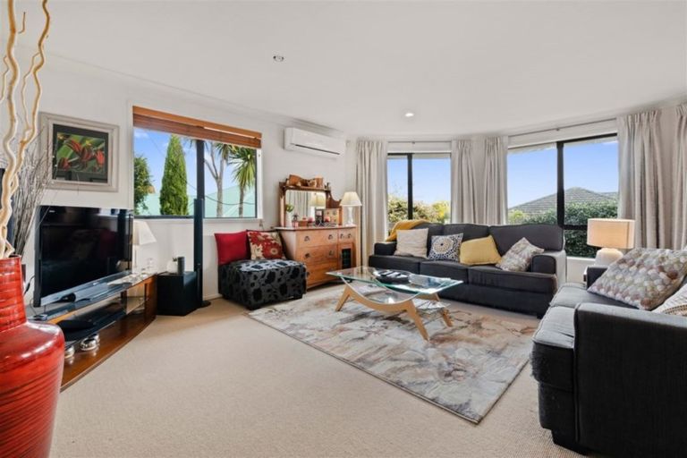 Photo of property in 24a Mcleod Road, Henderson, Auckland, 0612