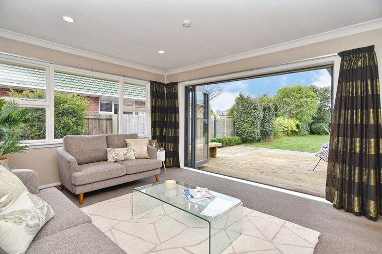 Photo of property in 29 Norrie Street, Redwood, Christchurch, 8051