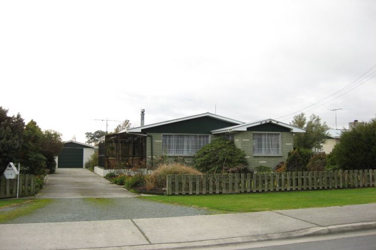 Photo of property in 14 Helensbrook Road, Milton, 9220