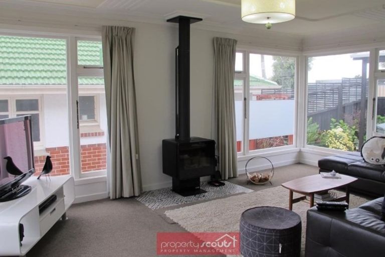 Photo of property in 85 Easther Crescent, Kew, Dunedin, 9012
