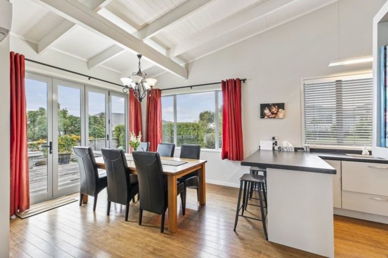 Photo of property in 7 Holyoake Terrace, Omokoroa, 3114