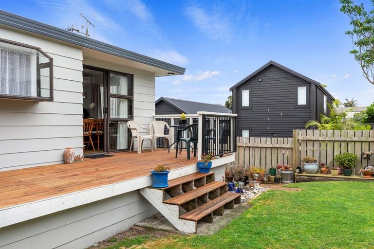 Photo of property in 227 Papamoa Beach Road, Papamoa Beach, Papamoa, 3118