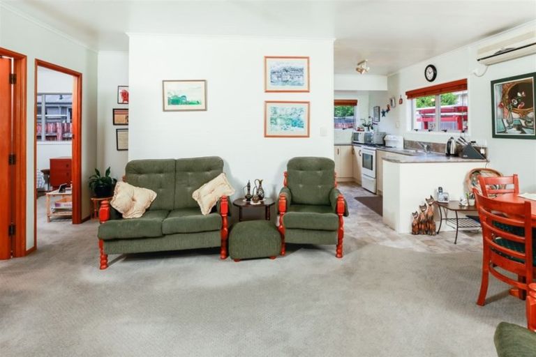 Photo of property in 2a Buchanan Street, Paeroa, 3600