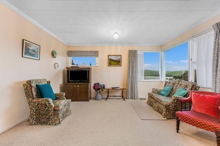 Photo of property in 40 Spinnaker Drive, Whitby, Porirua, 5024