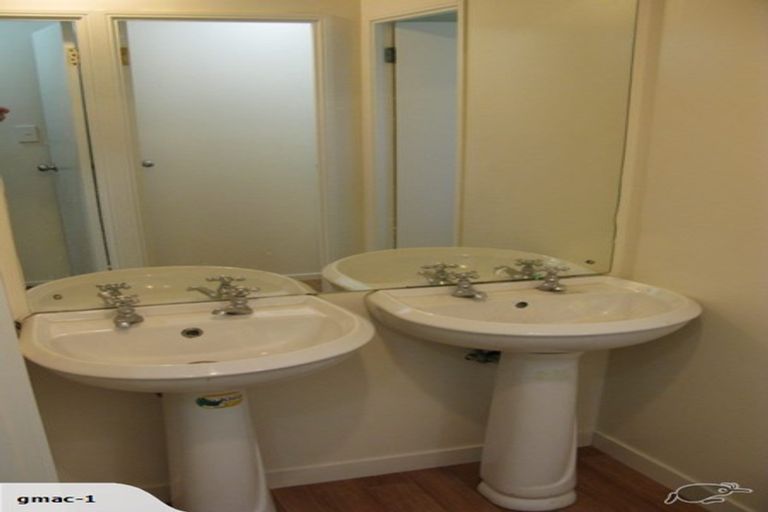 Photo of property in 1/129 Grafton Road, Grafton, Auckland, 1010