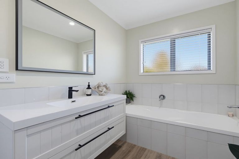 Photo of property in 9 Edgehaven Lane, Te Teko, Whakatane, 3193