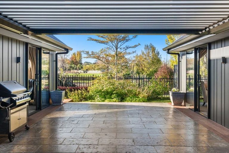 Photo of property in 231 Highsted Road, Casebrook, Christchurch, 8051