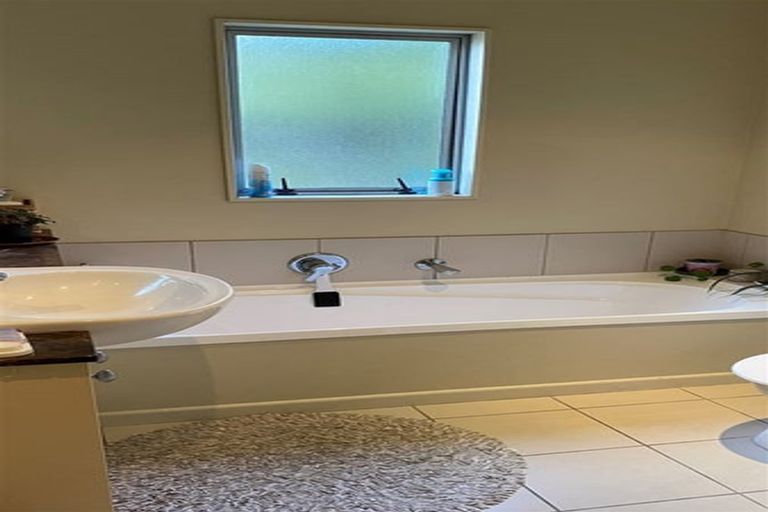 Photo of property in Marrakech Cafe, 29/305 Evans Bay Parade, Hataitai, Wellington, 6021