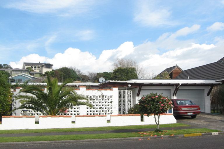 Photo of property in 21 Wesley Avenue, Frankleigh Park, New Plymouth, 4310