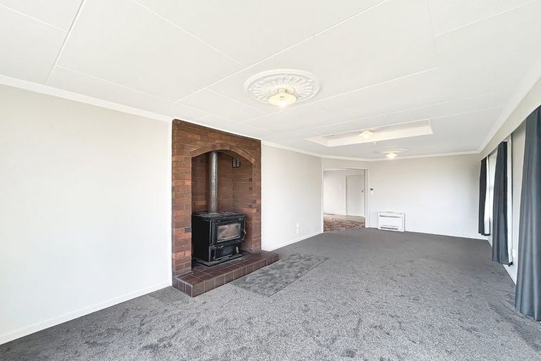 Photo of property in 71 Grange Street, Winton, 9720