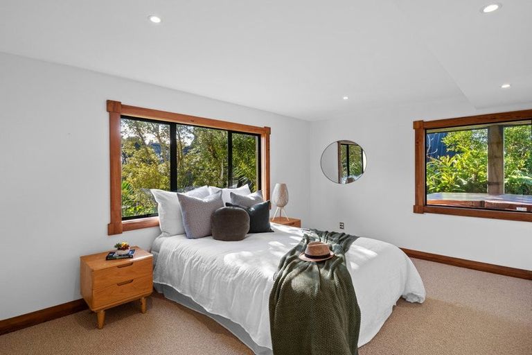 Photo of property in 38 Bellbird Rise, Murrays Bay, Auckland, 0630