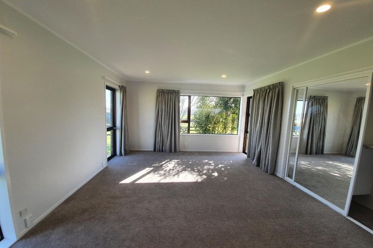 Photo of property in 143 Hamlin Road, Ardmore, Papakura, 2582