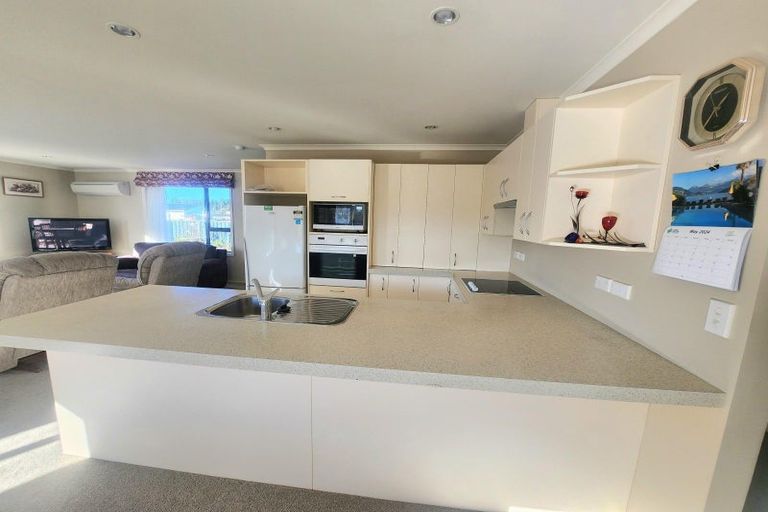 Photo of property in 61 Redcastle Road, Oamaru North, Oamaru, 9400